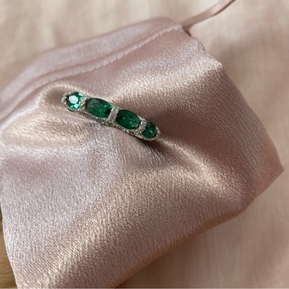 Sterling Silver Emerald Green Oval Gemstone Ring with Halo - Picture 2 of 9